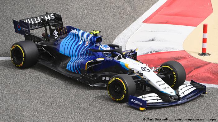 2021 Formel-1-Test fährt den Williams FW43B