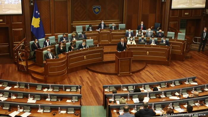 Kosovo Albin Kurti als neuer Regierungschef bestätigt