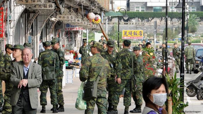 Taiwan Wahlen l Soldaten auf der Inselgruppe Matsu