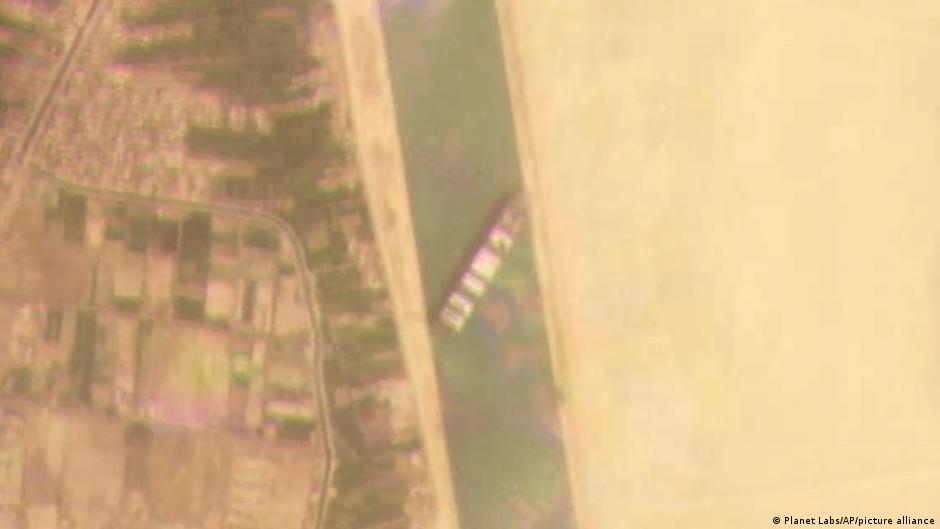 Satelliten-Bild Ägypten Suezkanal | Blockade durch Containerschiff