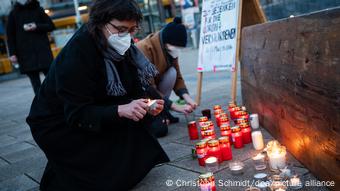 Μνημόσυνο για θύματα του κορωνοϊού στο Μόναχο