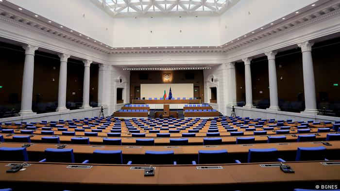 Пленарната сала на бугарскиот парламент