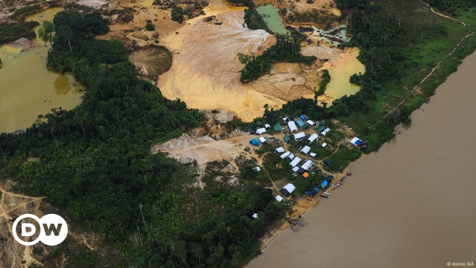 Garimpo ilegal explode em território ianomâmi e ameaça indígenas