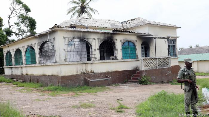 BG Mozambique |  Everyday life and militarism in Capo Delcado