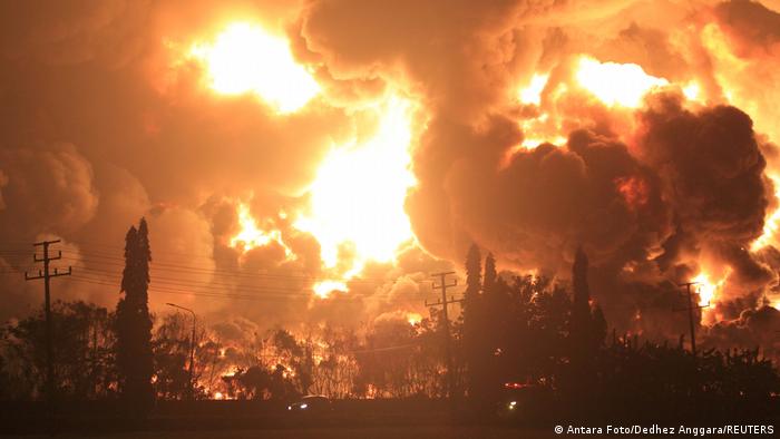 Explosion at Balongan oil refinery