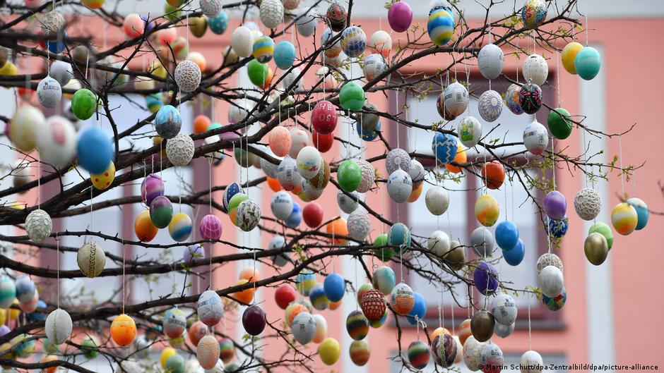 Огненные колеса, чудо-деревья и другие яркие пасхальные традиции немцев