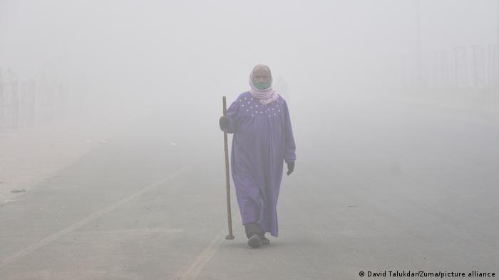 Indien | Dichter Nebel in Delhi Indien | Dichter Nebel in Delhi