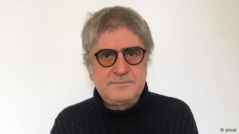 DİSK Basın-İş Genel Başkanı Faruk Eren DİSK Basın-İş Genel Başkanı Faruk Eren