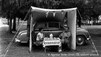 Κάμπινγκ στη δεκαετία του '50