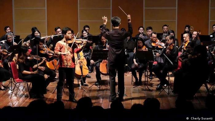 Giovani Biga Orchester Indonesien