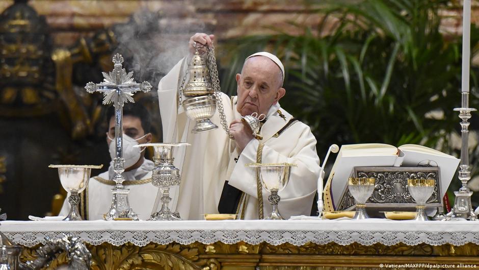 Papa Francisco comparte el ″sufrimiento″ de las víctimas en Afganistán | El Mundo | DW - Vimarsana News