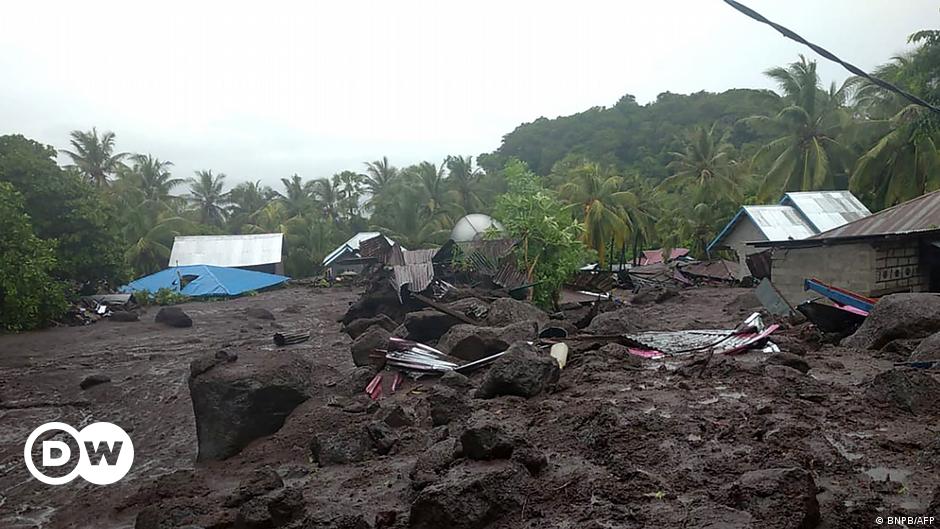 Kematian akibat badai di Indonesia – DW – 4 April 2021