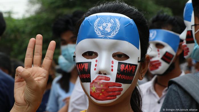 Myanmar Anti Coup Protesters Stage Easter Egg Demo News Dw 04 04 21