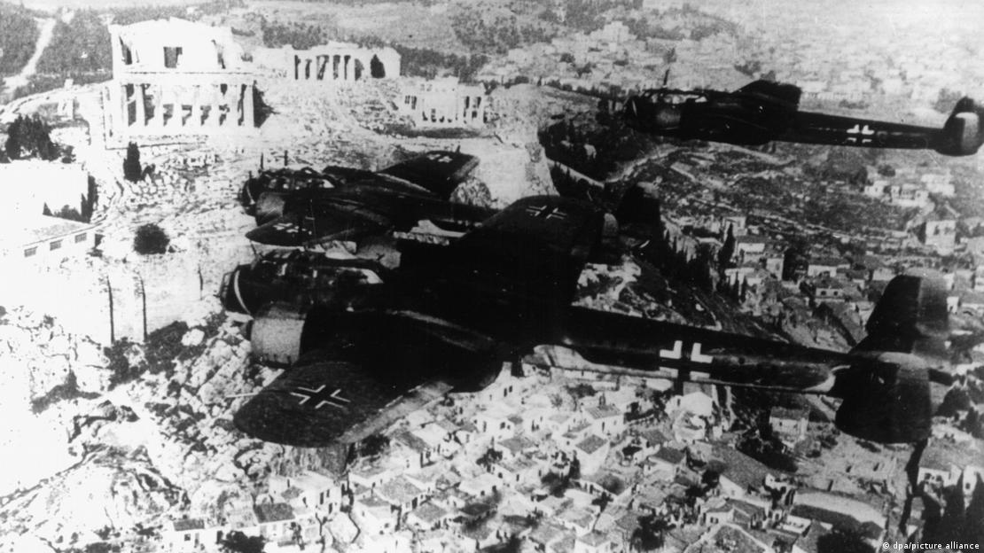 Γερμανικά μαχητικά πάνω από την Αθήνα τον Απρίλιο του 1941