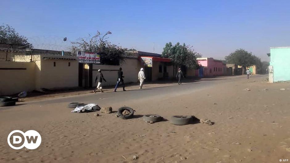 Massengrab mit Dutzenden Toten im Sudan entdeckt 
Top-Thema
Weitere Themen