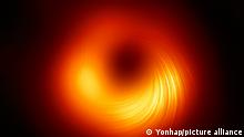 Científicos refutan controvertida teoría de Stephen Hawking sobre los agujeros negros