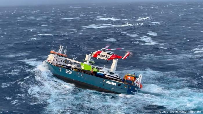 Norway Coast Guard Saves Crew From Ship At Risk Of Capsizing News Dw 06 04 2021