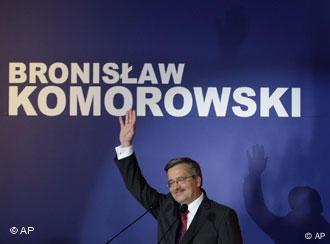 Komorowski Leads Kaczynski In Polish Presidential Race Europe News And Current Affairs From Around The Continent Dw 21 06 2010