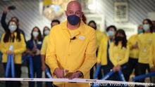 MEXICO CITY, MEXICO - APRIL 08: Malcolm Pruys Director of IKEA Mexico cuts the inaugural ribbon during the opening day of the first store of the Swedish home furnishing brand IKEA in Mexico City at Encuentro Oceania shopping mall on April 08, 2021 in Mexico City, Mexico. (Photo by Hector Vivas/Getty Images)