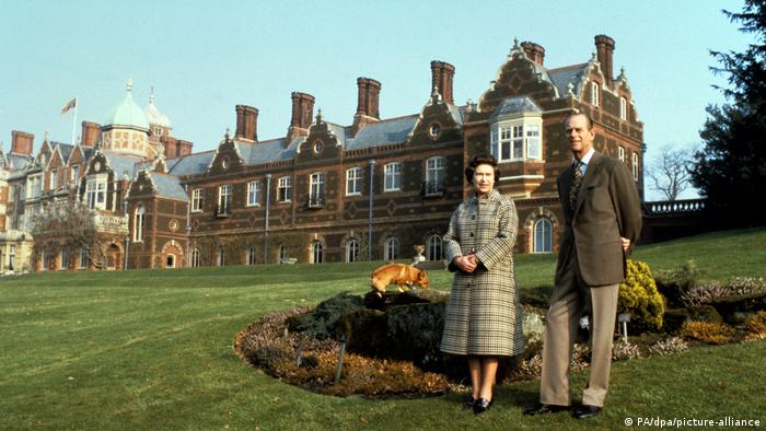 La reina Isabel II y su consorte, el príncipe Felipe, duque de Edimburgo.