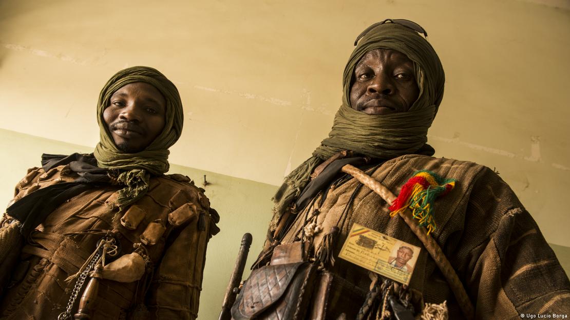 Mali chasseurs Dan Na Ambassago (archive de 2016)