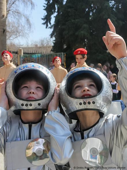 Yuri Gagarin, first man in space, still celebrated 57 years later (photos)  