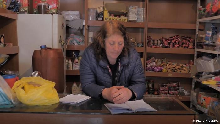 Albanien Kohlemine Bulqiza Anwohnerin Gjylbehare Karaj