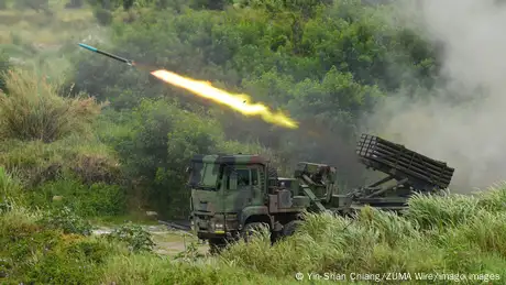 Taiwan Taichung City | Thunderbolt-2000 