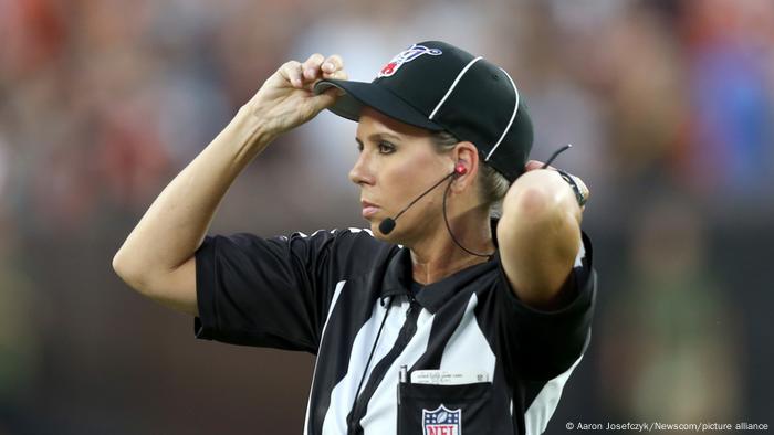 NFL Schiedrichterin Sarah Thomas