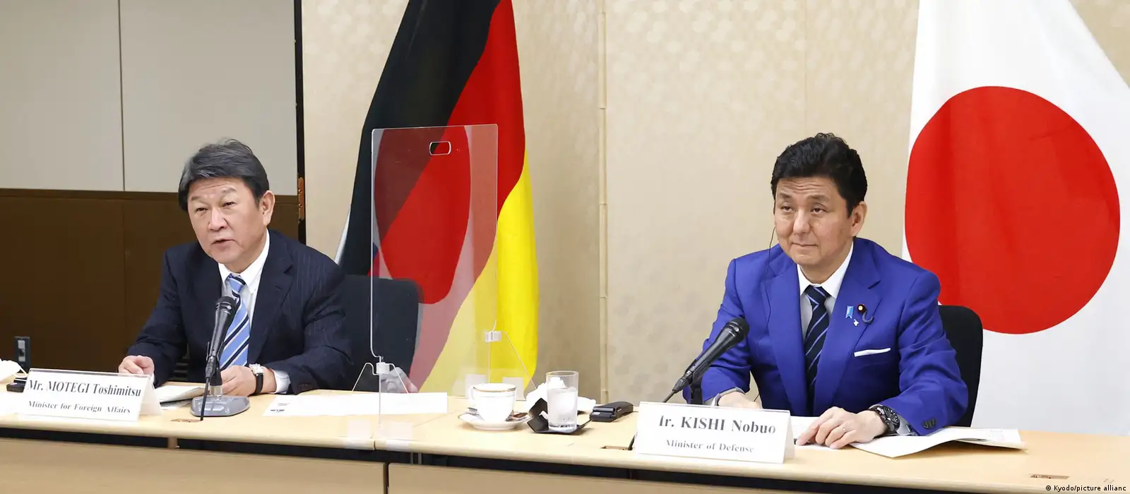 Japan seeks Germany's help to counter China – DW – 04142021