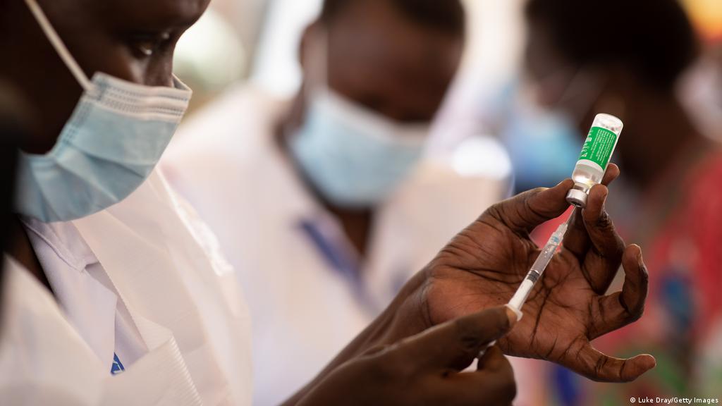 Coronavirus: Africa′s vaccination rollout off to slow start | Africa | DW |  17.04.2021