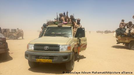 Chadian soldiers in vehicles 