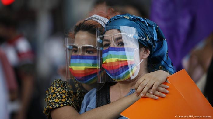 El fallo de la Corte Suprema generó preocupación y rechazo entre parejas del mismo sexo.