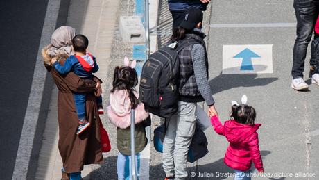 Η Γερμανία αναλαμβάνει τα έξοδα για πρόσφυγες στην Ελλάδα