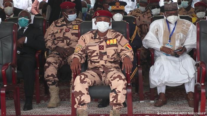 Le général Mahamat Idriss Déby a pris le pouvoir de transition à la tête d'un Conseil militaire