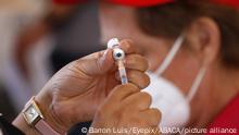 April 19, 2021***
A health worker shows a dose of Pfizer BioNTech's Covid19 to a person after of a nurse injected an elderly with an empty syringe during a mass vaccination second dose to people aged 60 years and older at the headquarters of the Universidad Autónoma Metropolitana campus Xochimilco. On April 19, 2021 in Mexico City, Mexico. Photo by Luis Barron/Eyepix/ABACAPRESS.COM