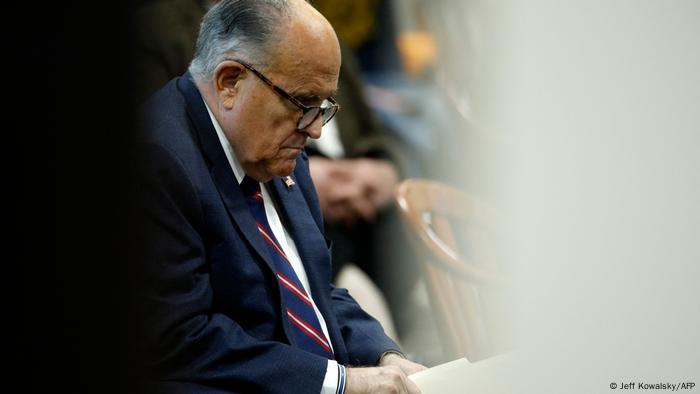  Rudy Giuliani, uno de los principales asesores del expresidente Donald Trump.