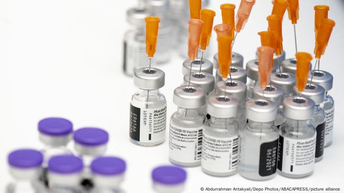 Над пет милиона израелци вече са ваксинирани с препарата на