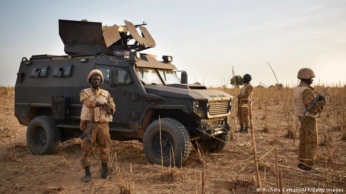 Militärs von Burkina Faso an der Grenze zu Mali (Archivbild) 
