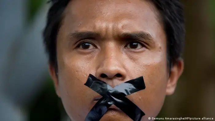 Myanmar | Protest wegen inhaftiertem Journalist