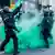 صحنه‌ای از درگیری میان نیروهای پلیس و تجمع‌کنندگان اول ماه مه در برلین