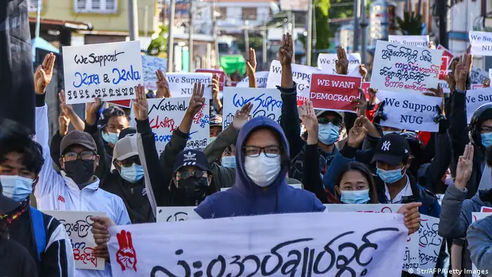 Myanmar | Demonstration gegen Militärputsch Global Myanmar Spring Revolution Day