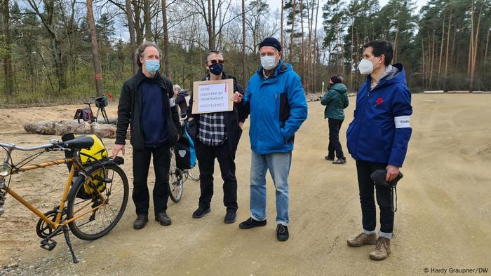 A group of opponents of the Ilona Mask project near Berlin