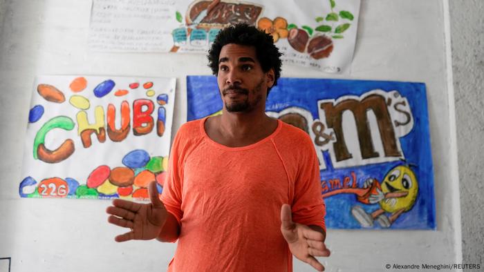 El artista cubano disidente Luis Manuel Otero Alcántara, antes de su estadía en prisión.