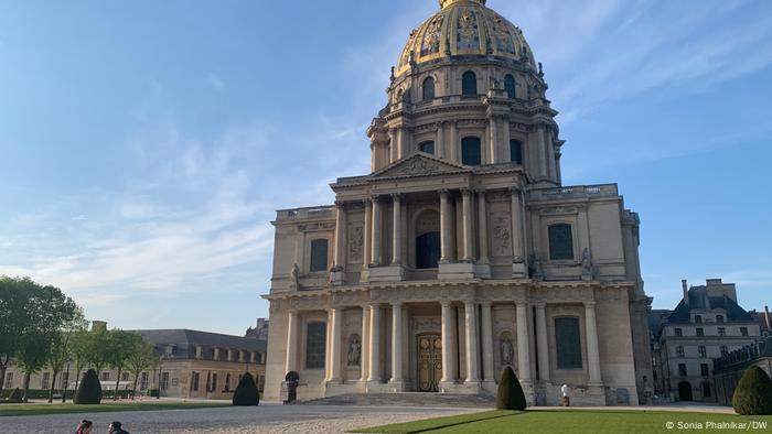 La tumba de Napoleón, en la catedral Les Invalides, en París.