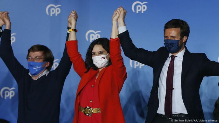 Foto de Isabel Díaz Ayuso tras elección