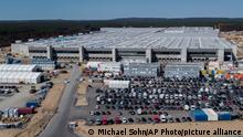 27.04.2021
The construction site of the new Tesla Gigafactory for electric cars is pictured in Gruenheide near Berlin, Germany, Tuesday, April 27, 2021. Factories in Berlin and Austin, Texas, are on track to start producing this year. (AP Photo/Michael Sohn)