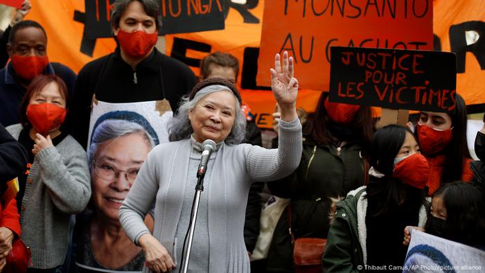 Agent Orange French Court Rejects Claim Against Bayer News Dw 10 05 21