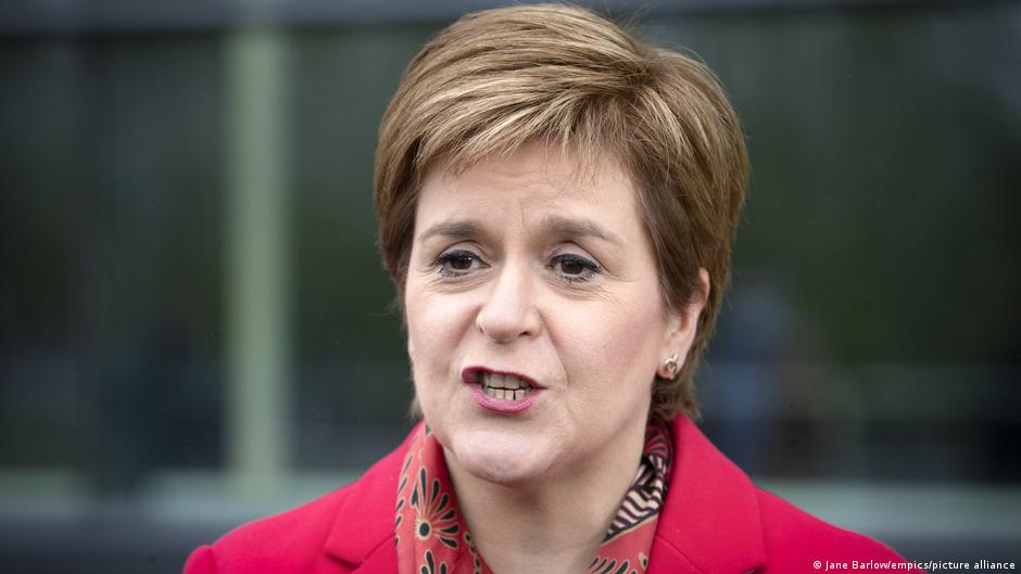 Scotlands Snp Wins 4th Term Lacks Majority 