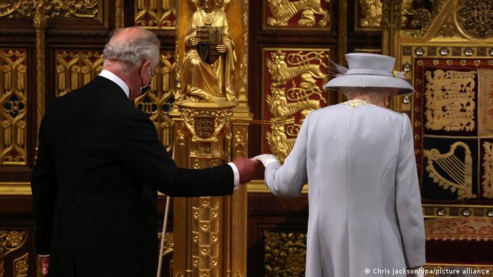 Königin Elizabeth II Eröffnung des britischen Parlaments London UK